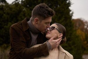 Остапчук старше третьей жены на 16 лет