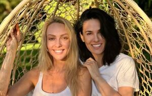 В своем шоу Полякова и Ефросинина откровенно обсуждают различные женские темы