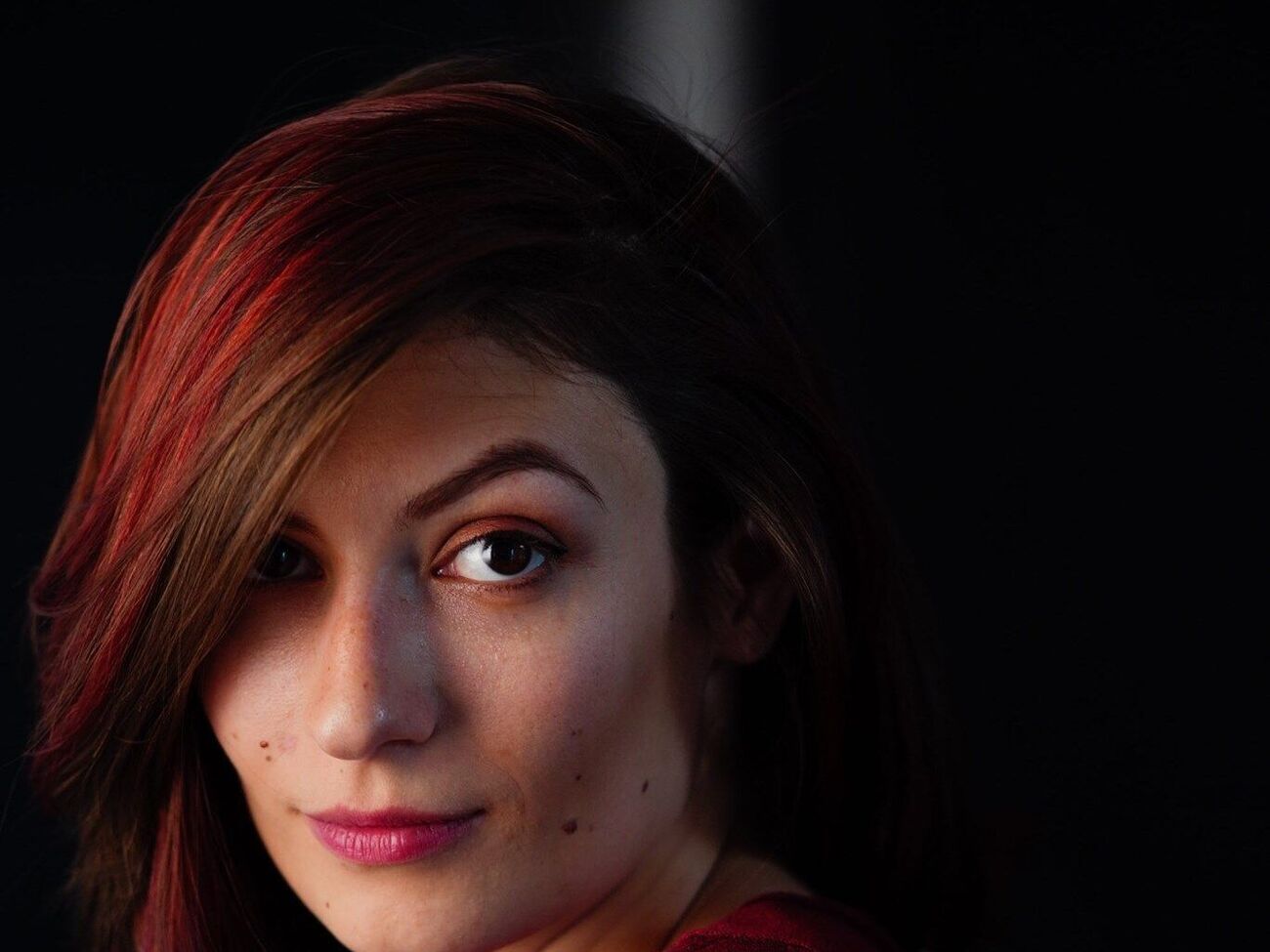 Вы – журналист в бедной стране, идете в посольство РФ на ивент и получаете конверт с $3 тыс. Что напишете о России?