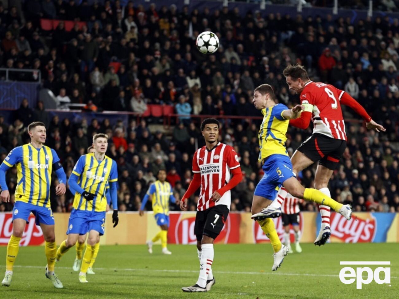 Матч проходил в Эйндховене