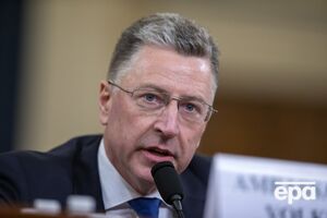 Волкер считает, что Вашингтону не следовало объявлять о снятии ограничений на удары по РФ