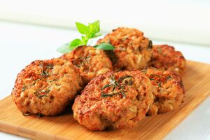Цыбульники жарят до золотистой корочки
