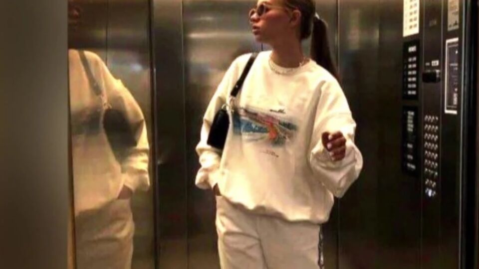 По данным расследователей, девушка уже не учится в заведении