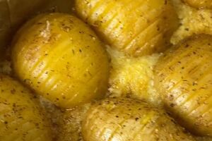 Выпекайте в духовке 20 минут при 230 °С