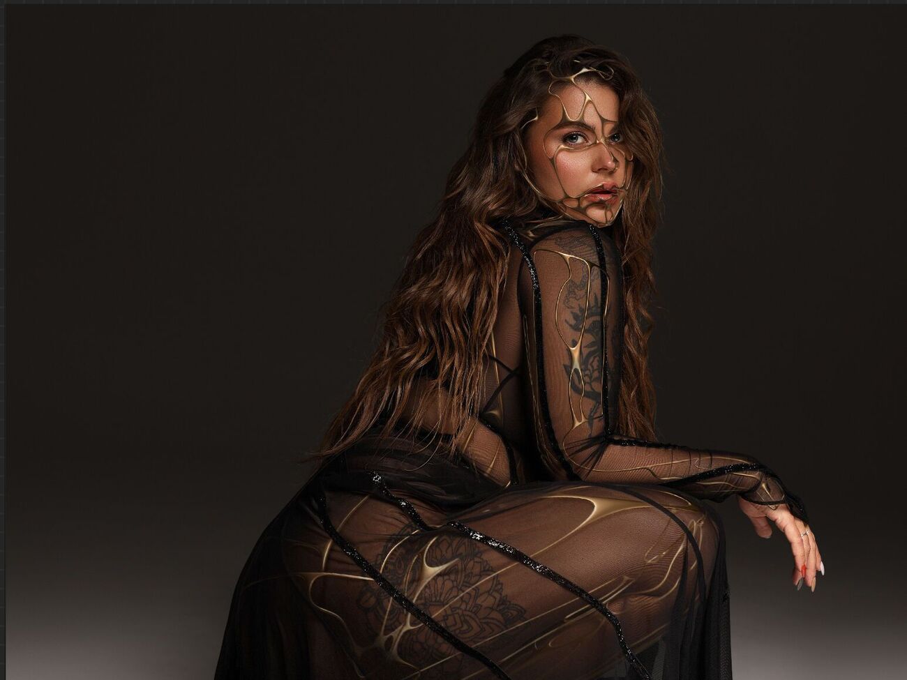 Зарицкая: Эта песня напоминает мне наш первый альбом, хотя ее текст я проживаю здесь и сейчас