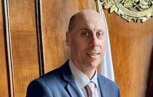 Бердзенишвили подал в отставку