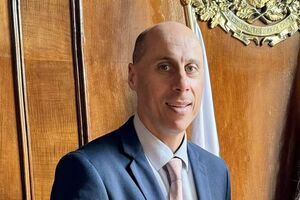 Бердзенишвили подал в отставку