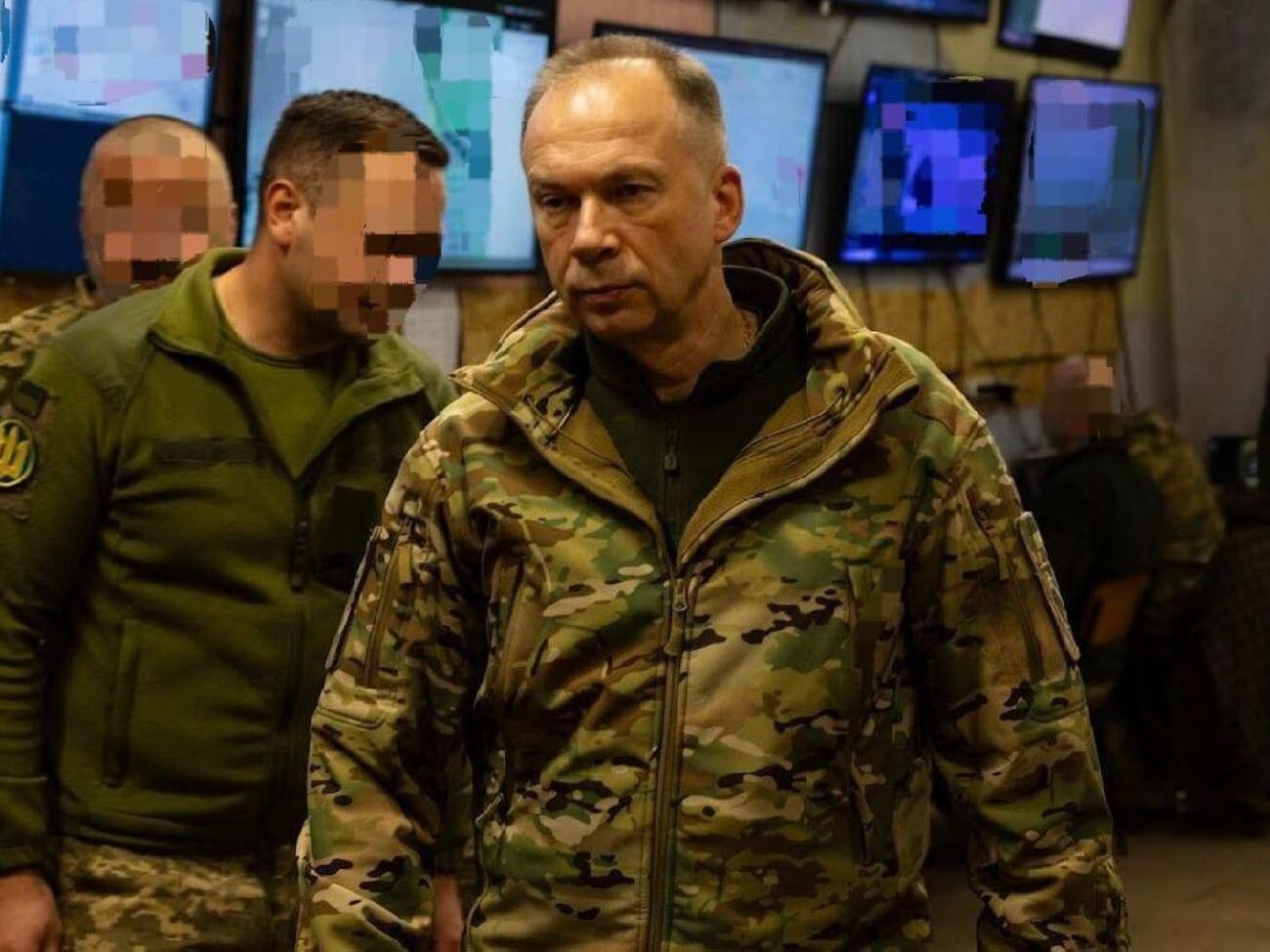 Сырский пообщался с командирами, которые "непосредственно ведут бой"