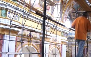 Иконописцы объяснили появление портретов бизнесменов на фресках в храме давней традицией