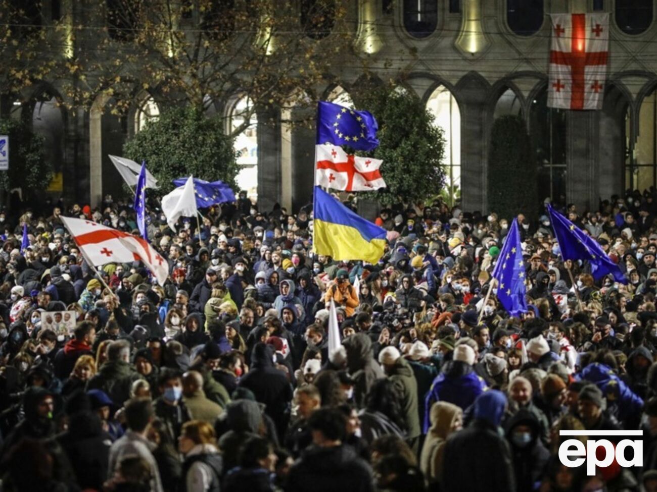 У країні з 28 листопада тривають антиурядові протести