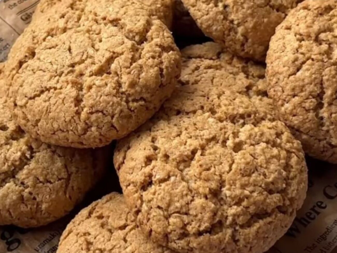 Якщо не маєте вівсяного борошна, перебийте вівсяну крупу блендером