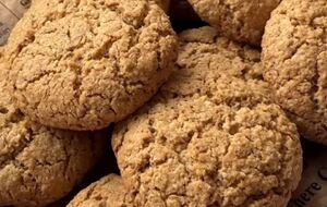 Якщо не маєте вівсяного борошна, перебийте вівсяну крупу блендером