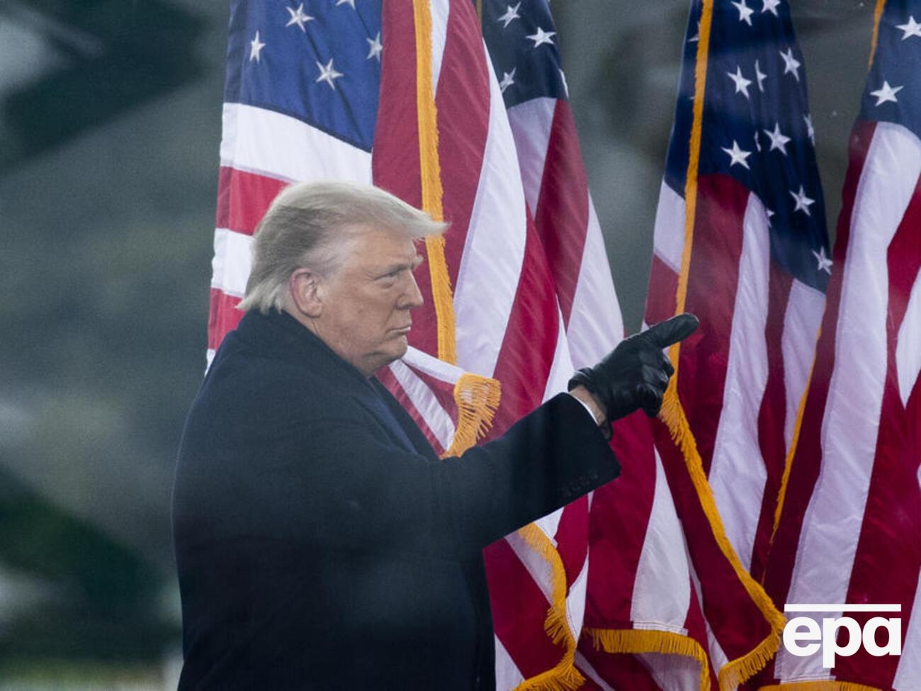 Трамп: Нет шансов, что БРИКС заменит доллар США в международной торговле