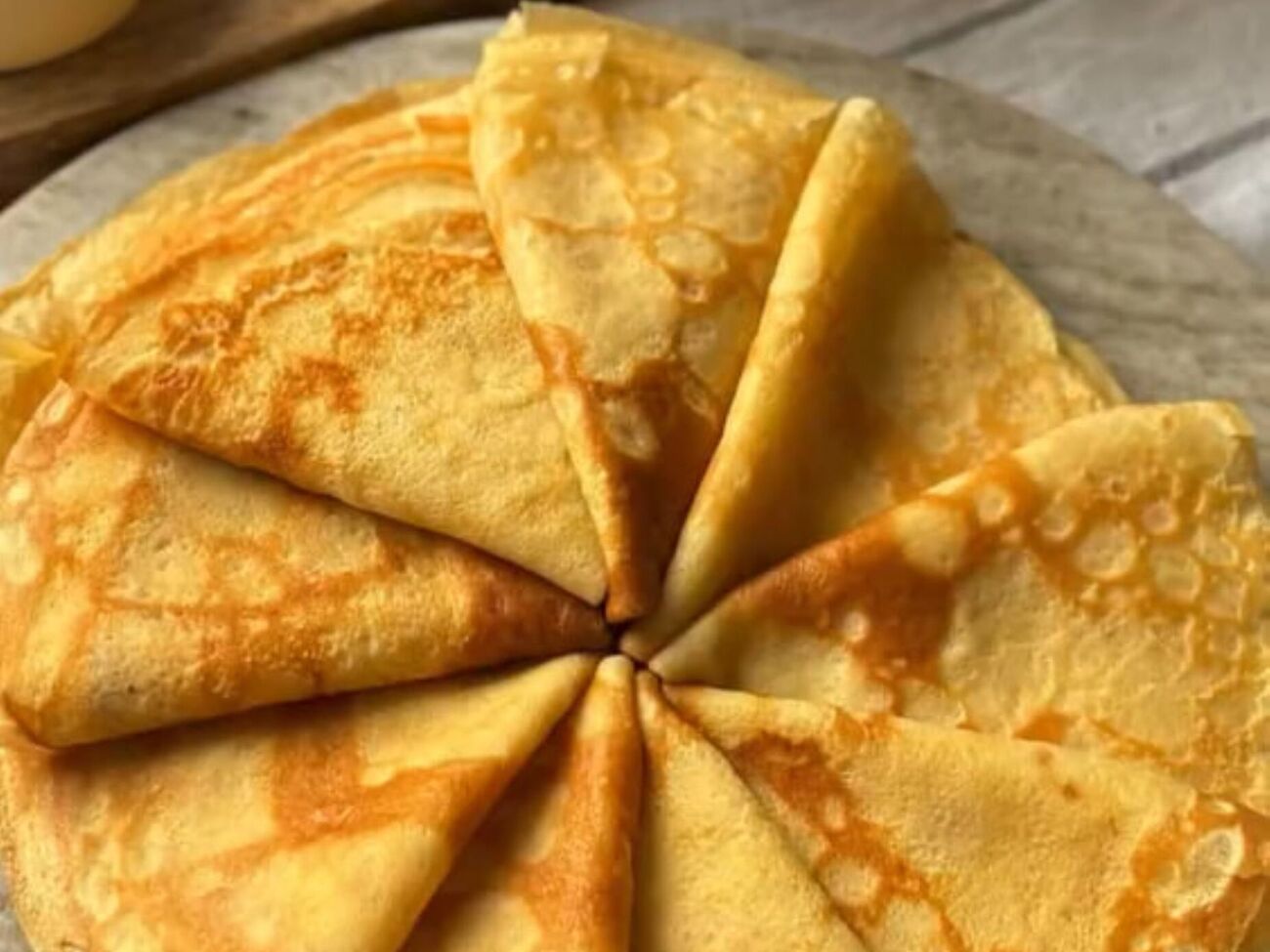 Молоко для теста нужно использовать едва теплое