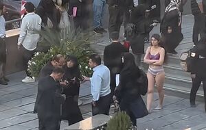 Студентка в Иране разделась на территории университета 2 ноября 2024 года