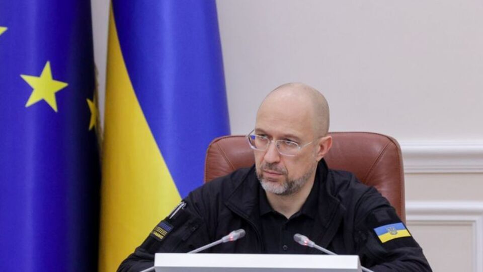Шмыгаль рассказал о старте отопительного сезона в Украине