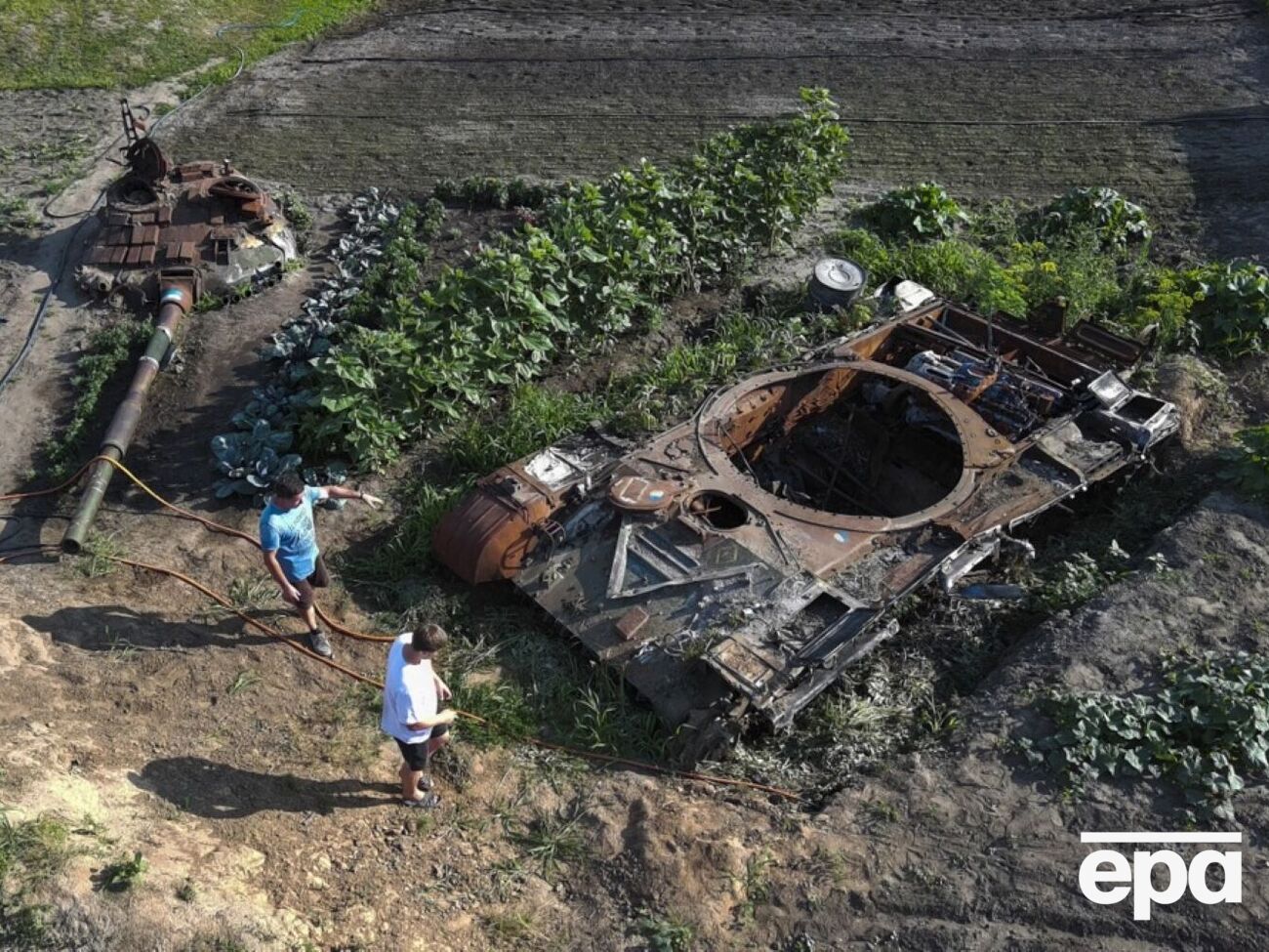 По подсчетам украинского Минобороны, наши защитники вывели из строя условно 102 танковых батальона оккупантов