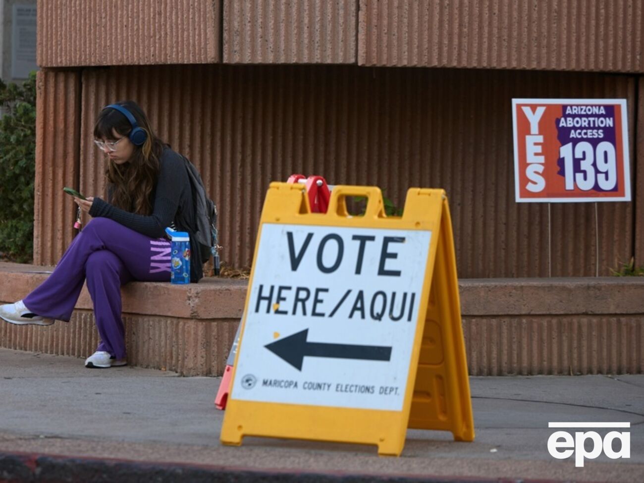 Республиканцы лидируют на выборах в Конгресс США