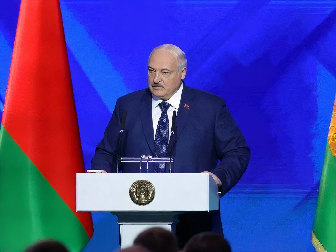 У Білорусі переслідують громадян, які "ображають президента"