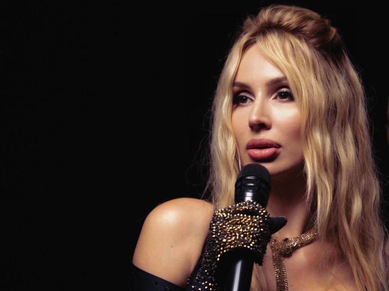 Loboda: Осіннього ранку так хочеться тепла…