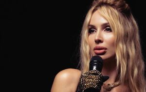 Loboda: Осенним утром так хочется тепла …