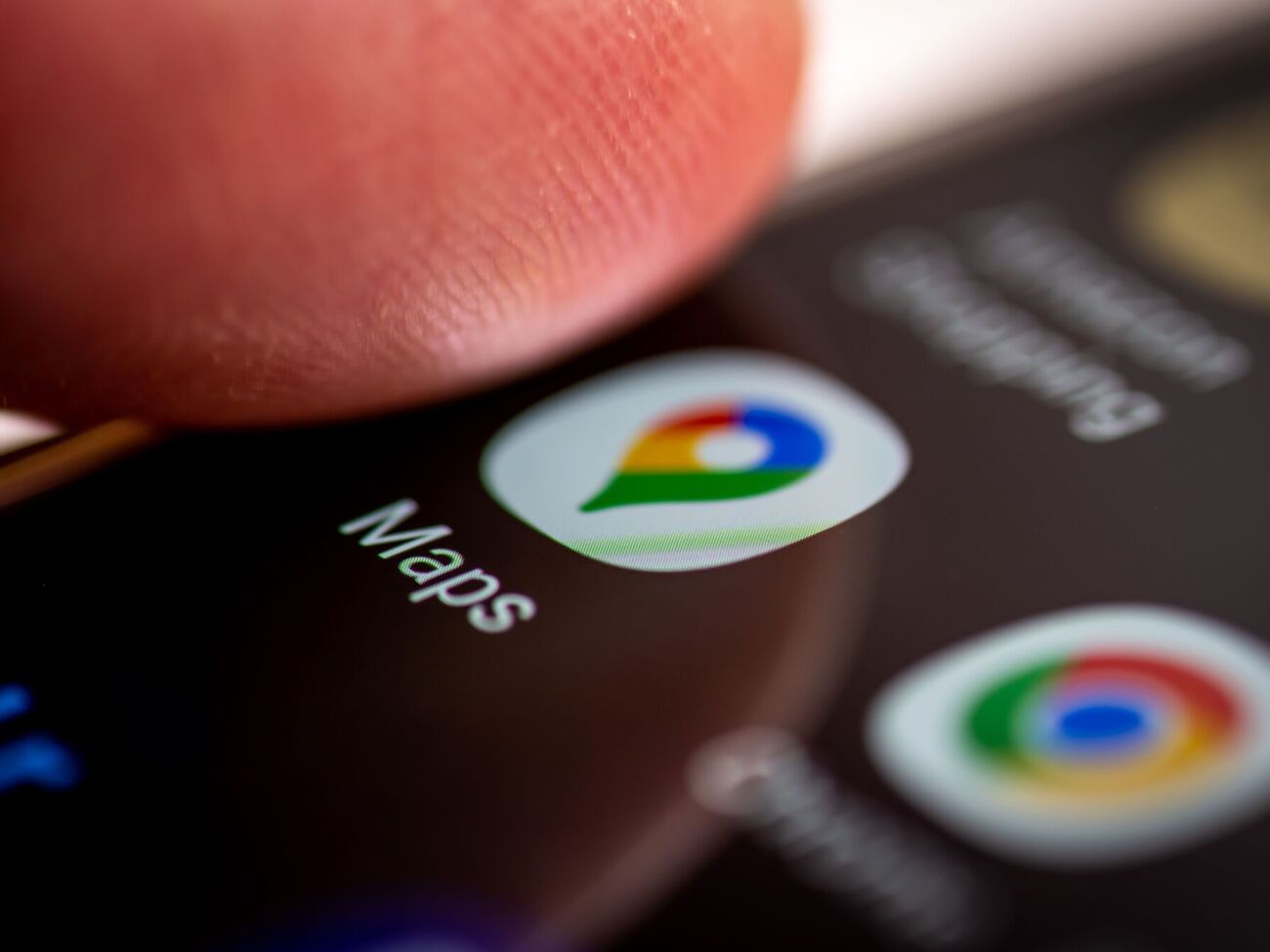 На мапах Google більше не відображаються військові об'єкти в Україні, зазначив керівник ЦПД