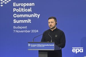 Если реакция мира останется недостаточной, участие контингента из КНДР в боевых действиях против Украины расширится, отметил Зеленский