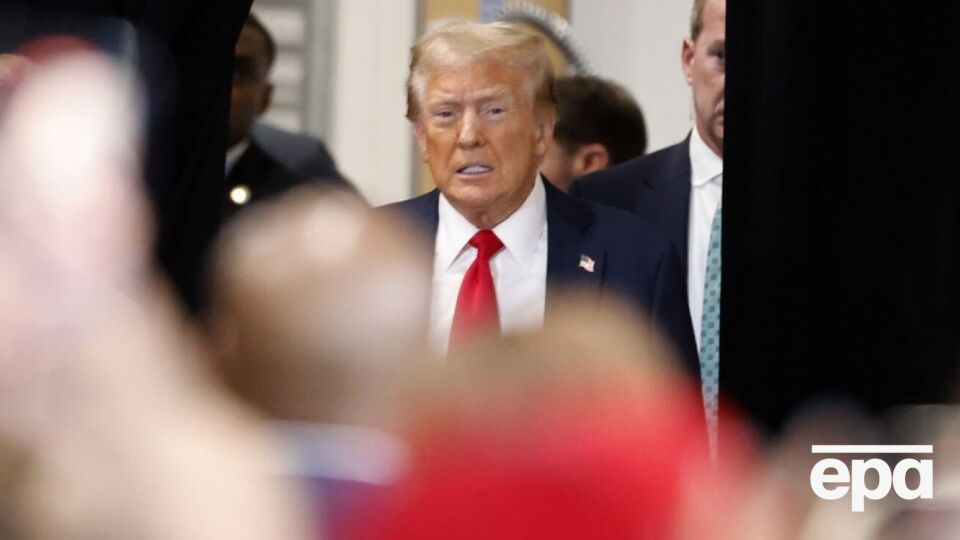 Європі варто почекати до інавгурації Трампа, щоб зрозуміти його справжні наміри стосовно України, розповів чиновник