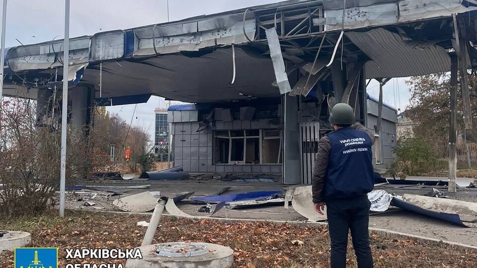 Оккупанты попали сразу по двум АЗС