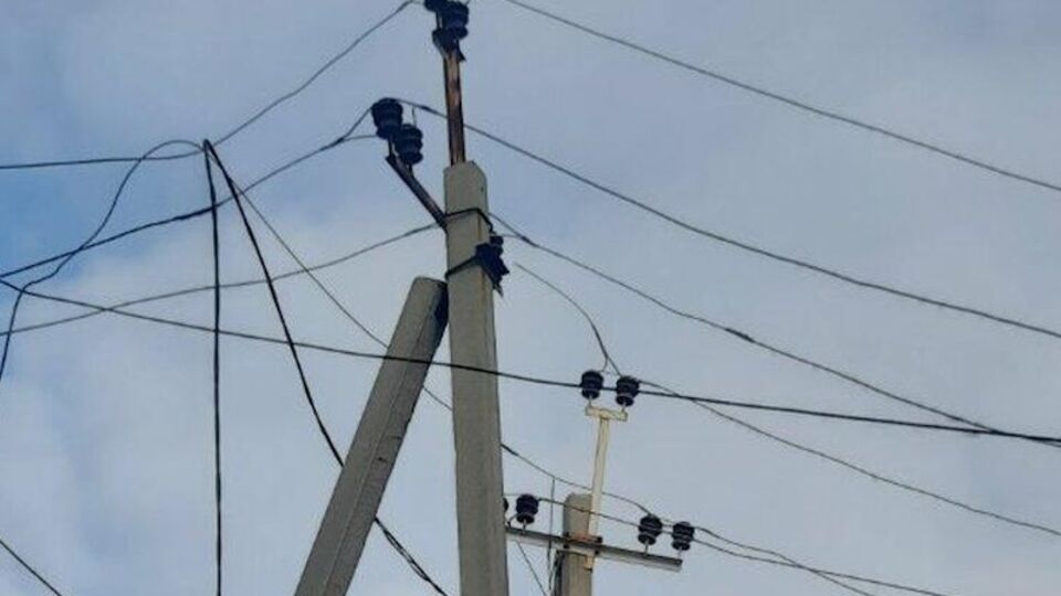 В некоторых населенных пунктах, приближенных к зоне боевых действий, специалисты ДТЭК возвращали свет уже десятки раз