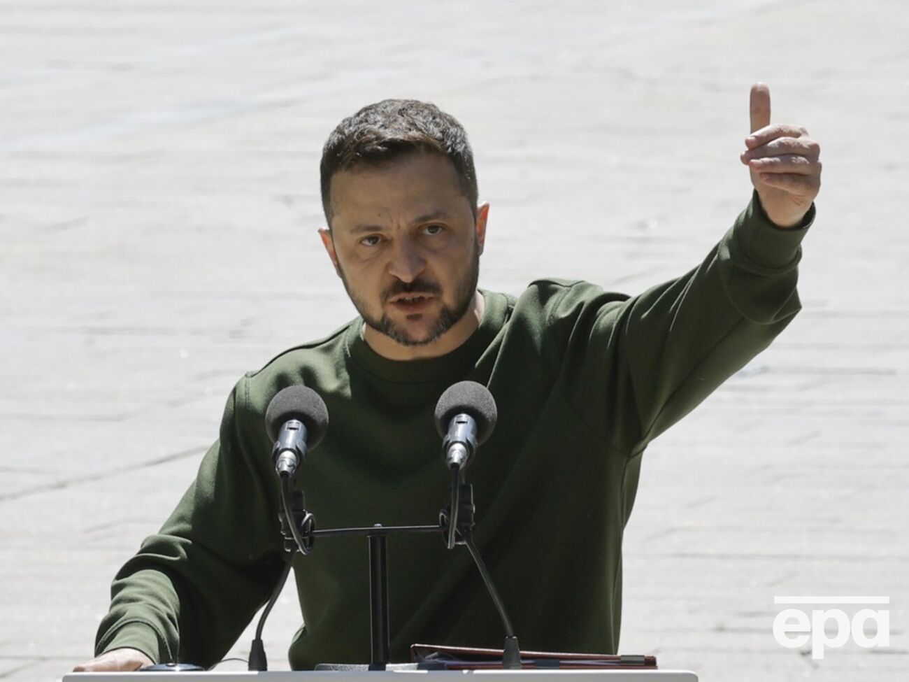 Зеленский: Мы продолжим убеждать наших партнеров предоставить ПВО