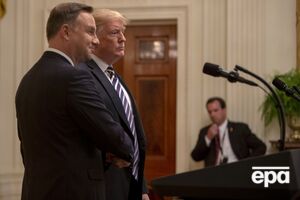 Дуда "багато вклав" у свої взаємини із Трампом (обидва на фото), розповів Туск