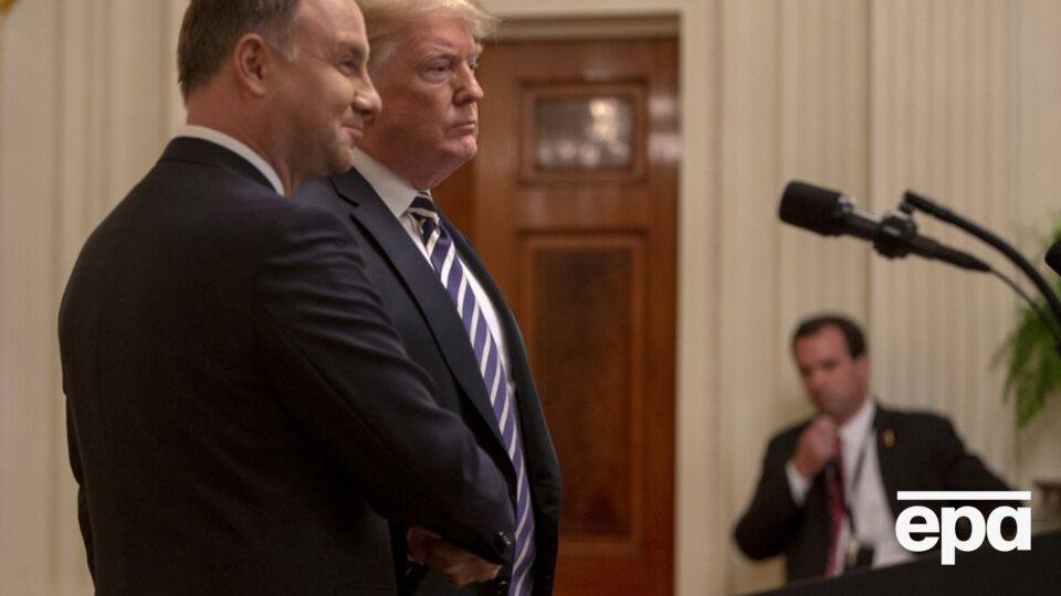 Дуда "багато вклав" у свої взаємини із Трампом (обидва на фото), розповів Туск