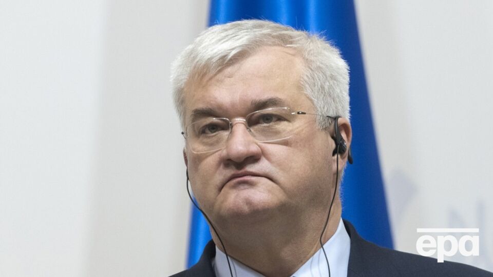 Сибига призвал ЕС к увеличению инвестиций в украинский ОПК и усилению санкций против РФ