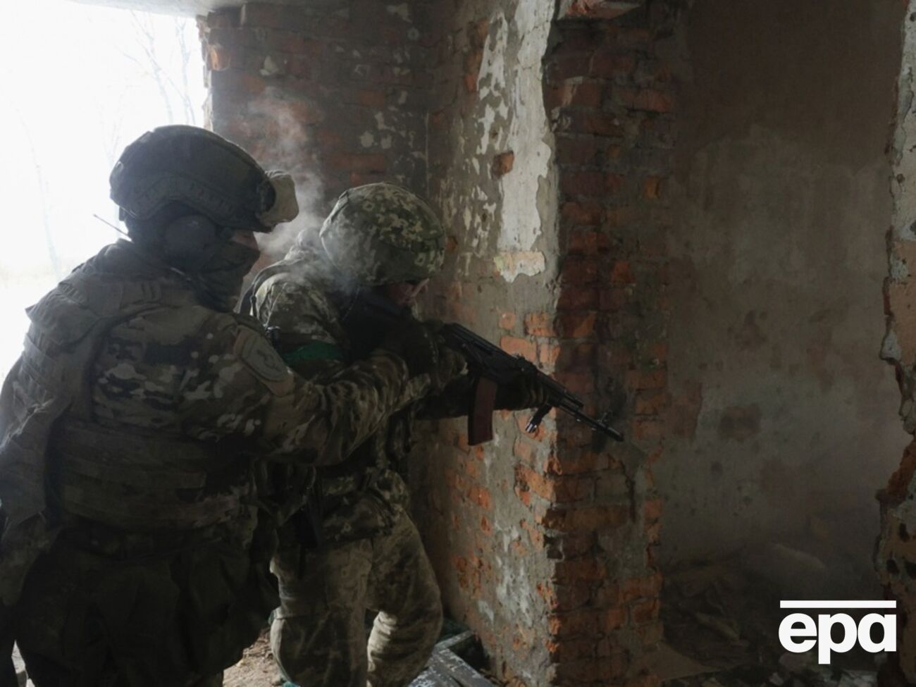 У Часовому Яру тривають бої