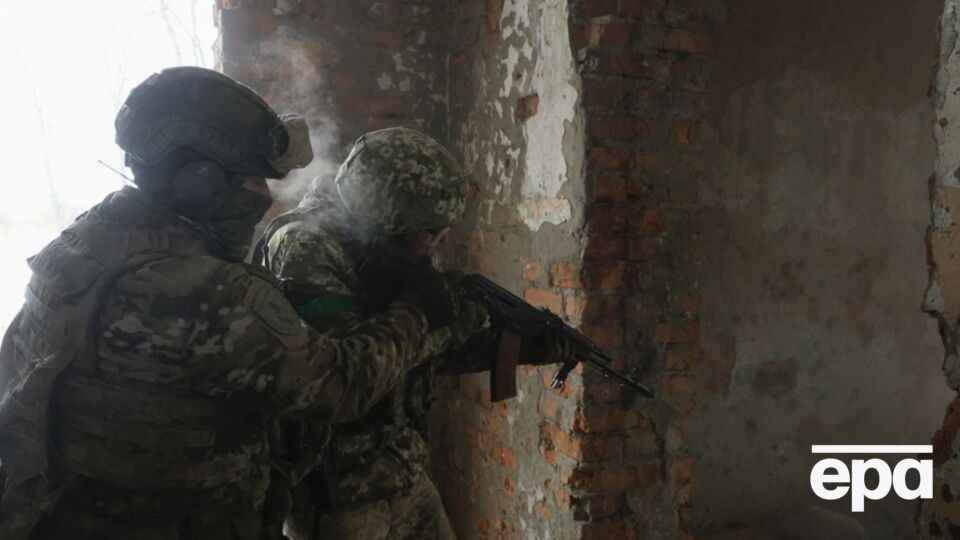 У Часовому Яру тривають бої