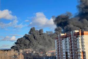 У МНС РФ визнали, що пожежа велика