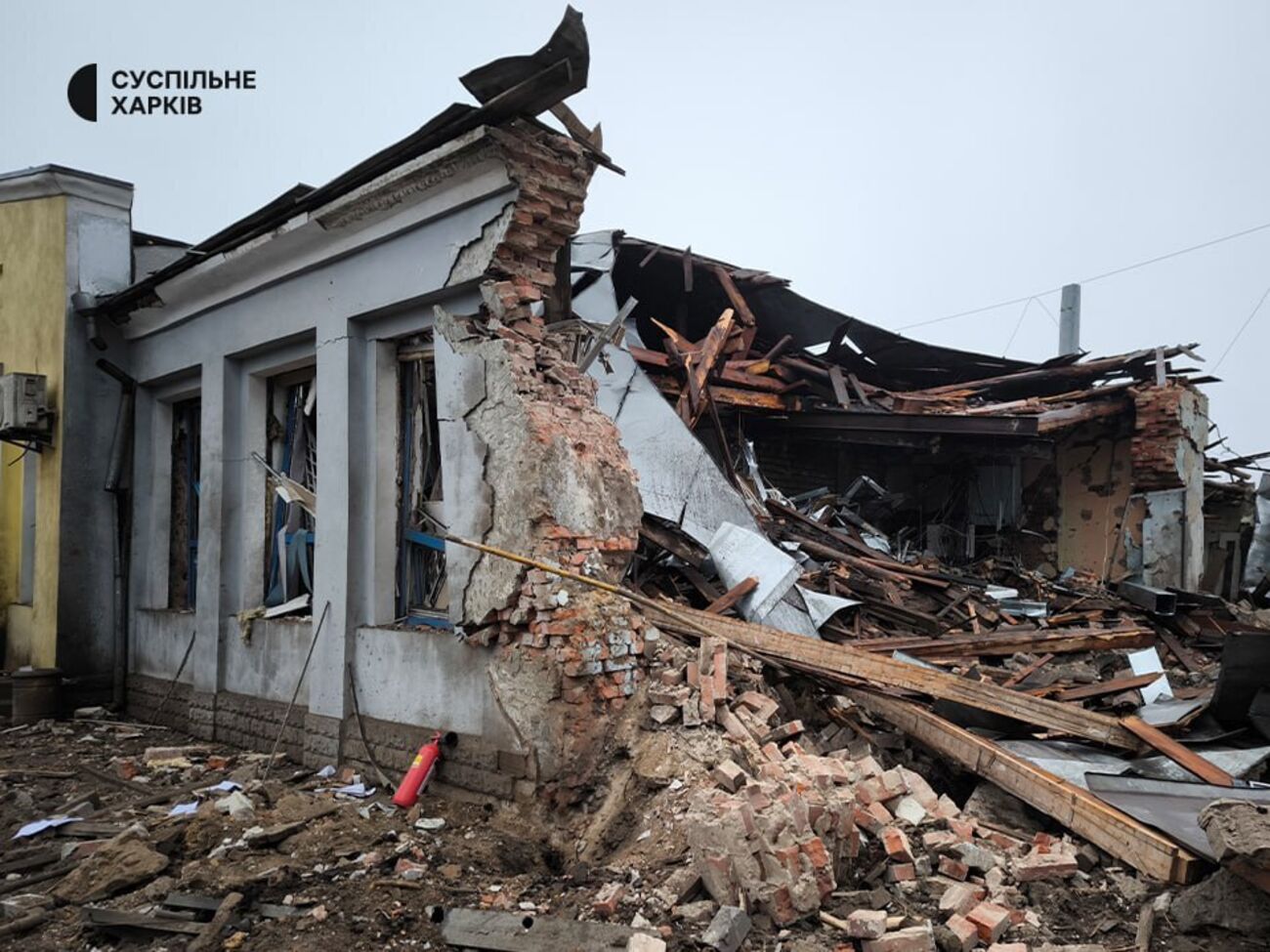 РФ пошкодила адміністративну будівлю