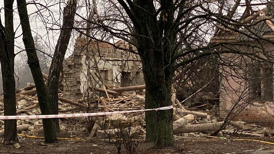 В Златополе обстрелом повреждены 16 жилых домов