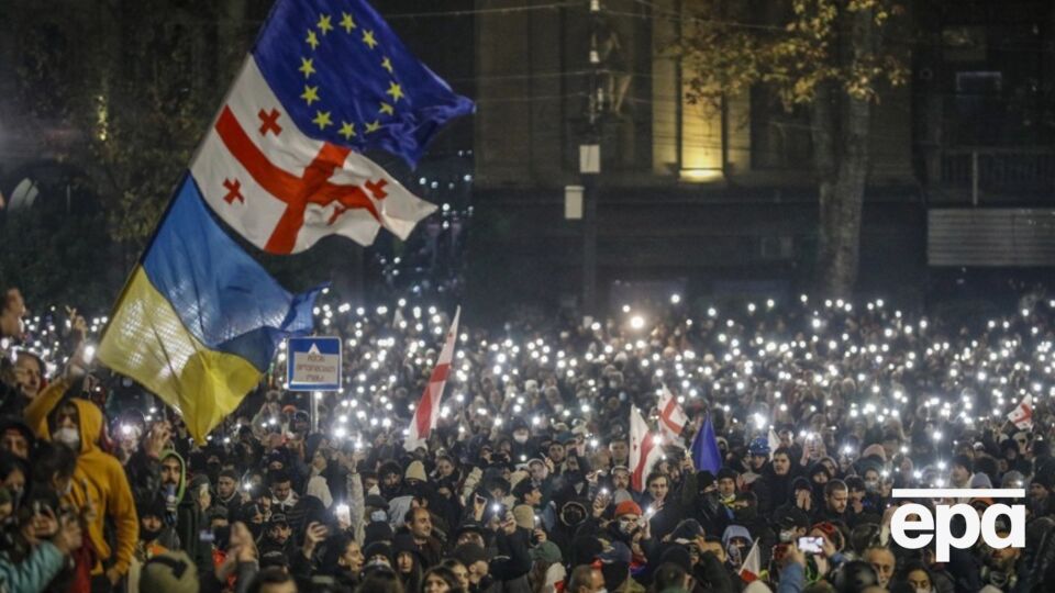 В ЕС призвали правящую партию "Грузинская мечта" освободить всех задержанных на акциях протеста