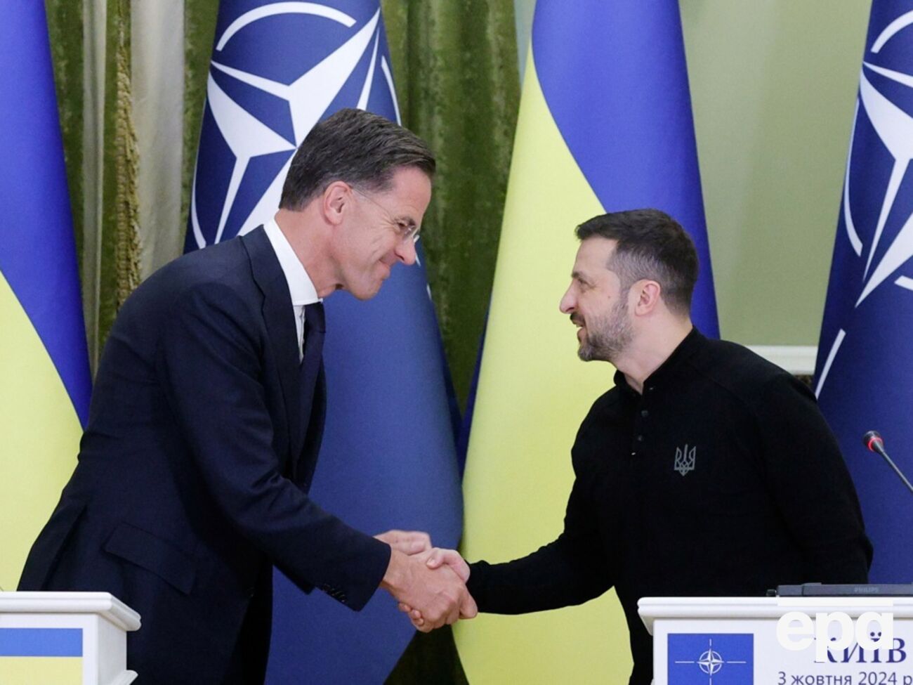 Ранее президент Украины Владимир Зеленский отмечал, что Украина никогда юридически не признает какой-либо оккупации Россией своих территорий