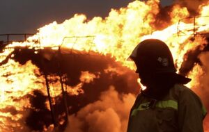 Місцеві жителі повідомляли про величезне полум'я