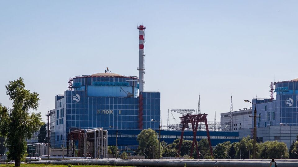 Достройка энергоблоков Хмельницкой атомной электростанции будет способствовать энергобезопасности Украины, по мнению эксперта