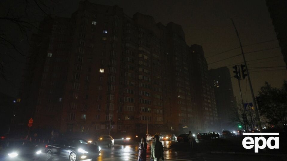 "Укрэнерго" рассказало о новых графиках отключений электричества