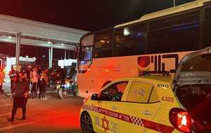 Троє людей дістали поранення