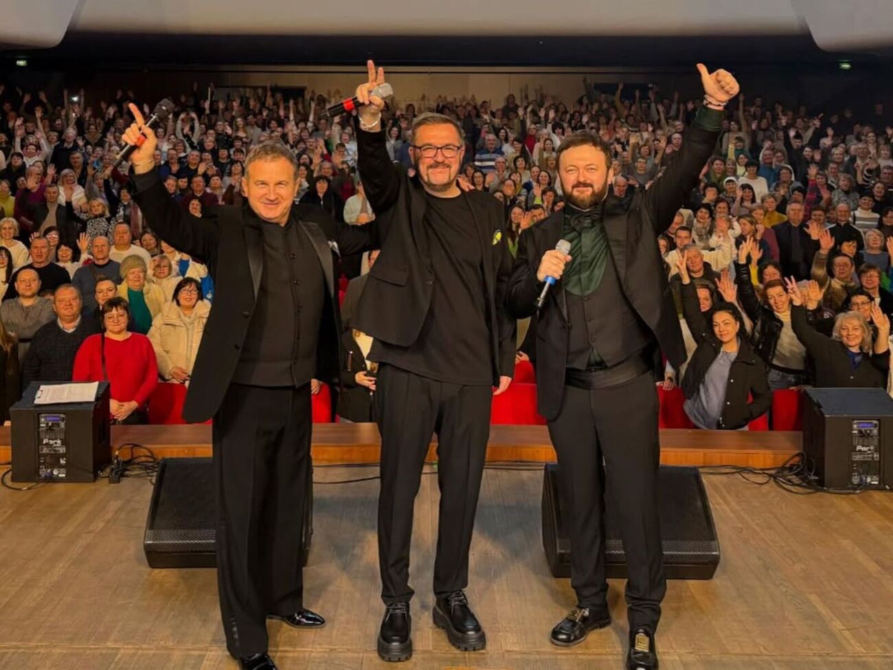 Пономарев, Хома и Горбунов выступают с благотворительными концертами в поддержку ВСУ