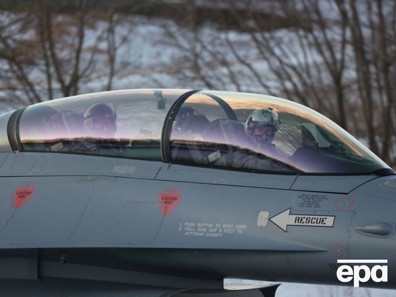 Португалія стане місцем тренувань пілотів "на коротший період часу", зазначив Грам