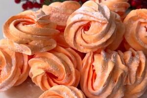 Храните готовый зефир в закрытом контейнере до двух недель