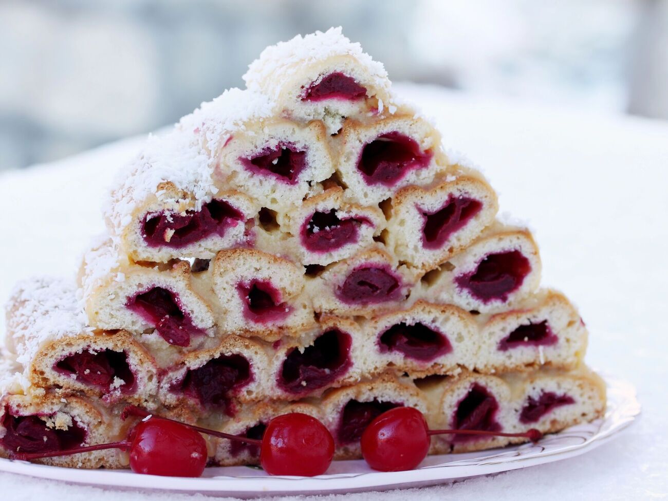 Торт можна посипати тертим шоколадом