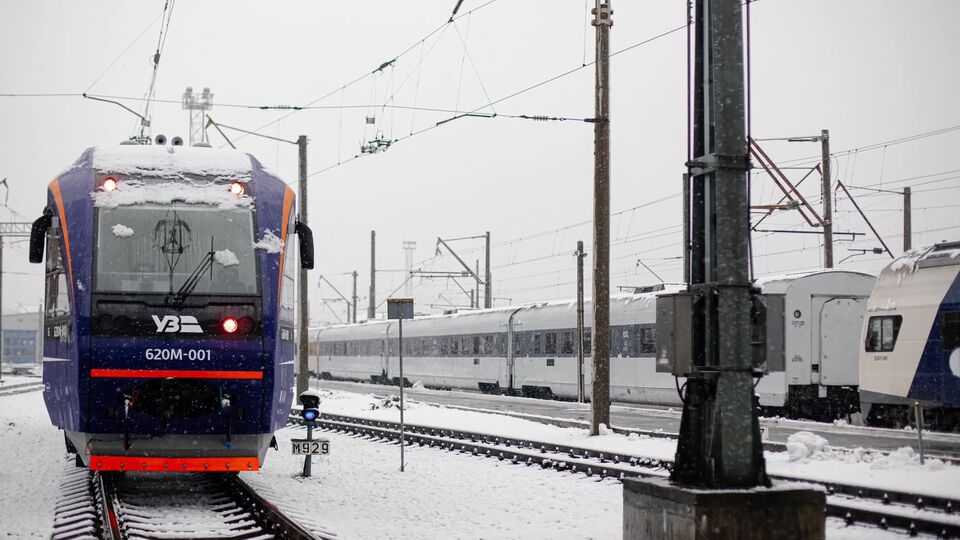 Указані поїзди не курсуватимуть до 13 січня